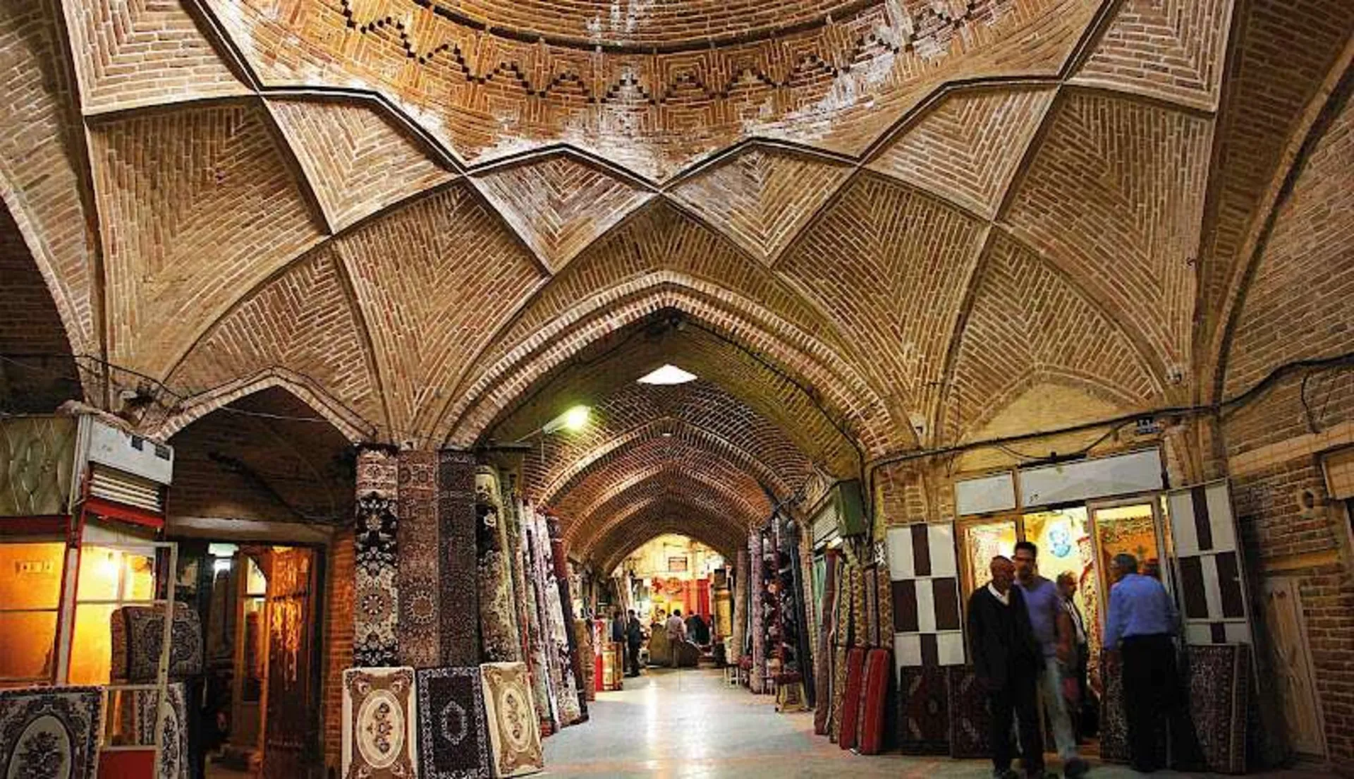 معماری بازار تاریخی همدان