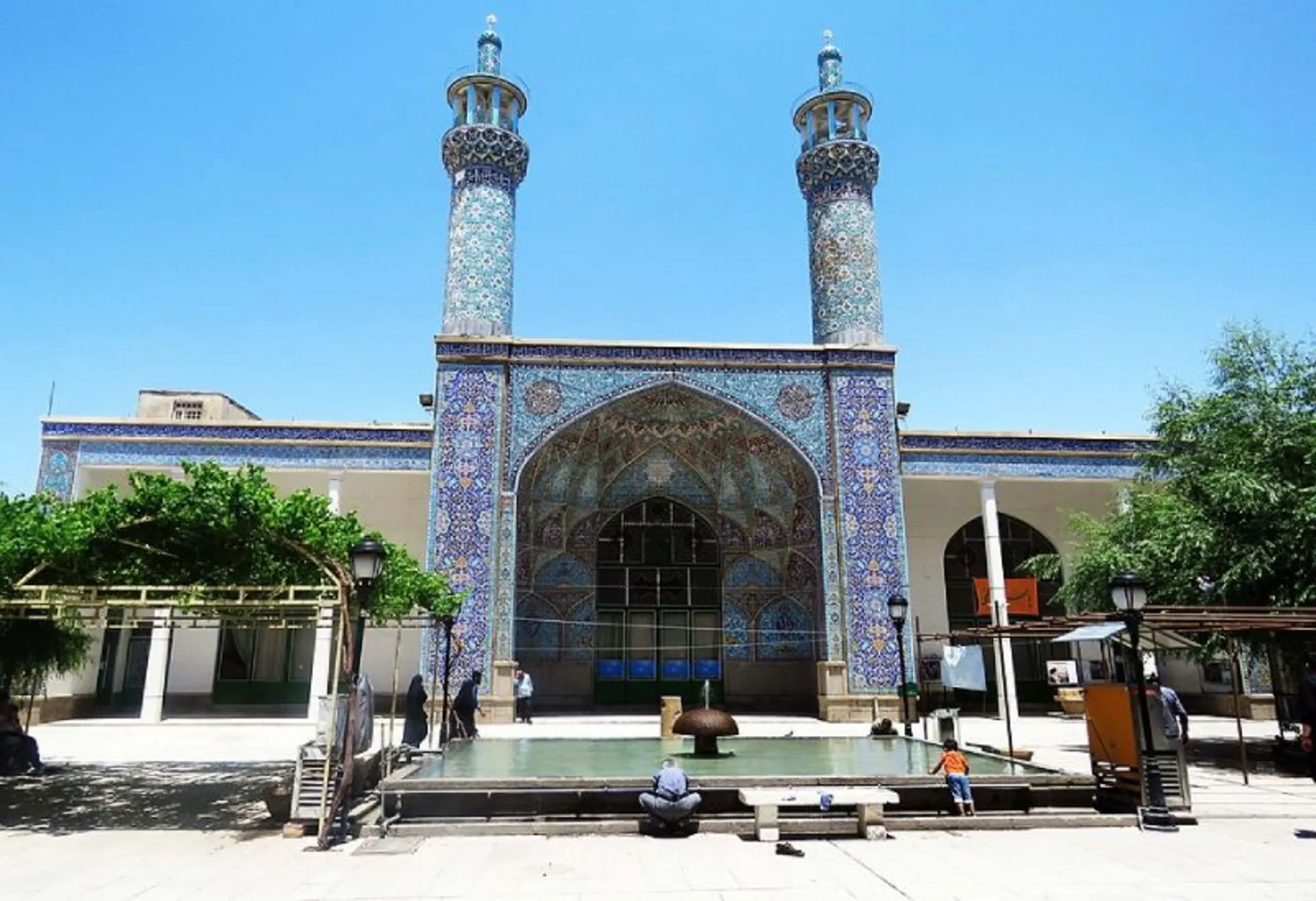 مسجد عتیق همدان