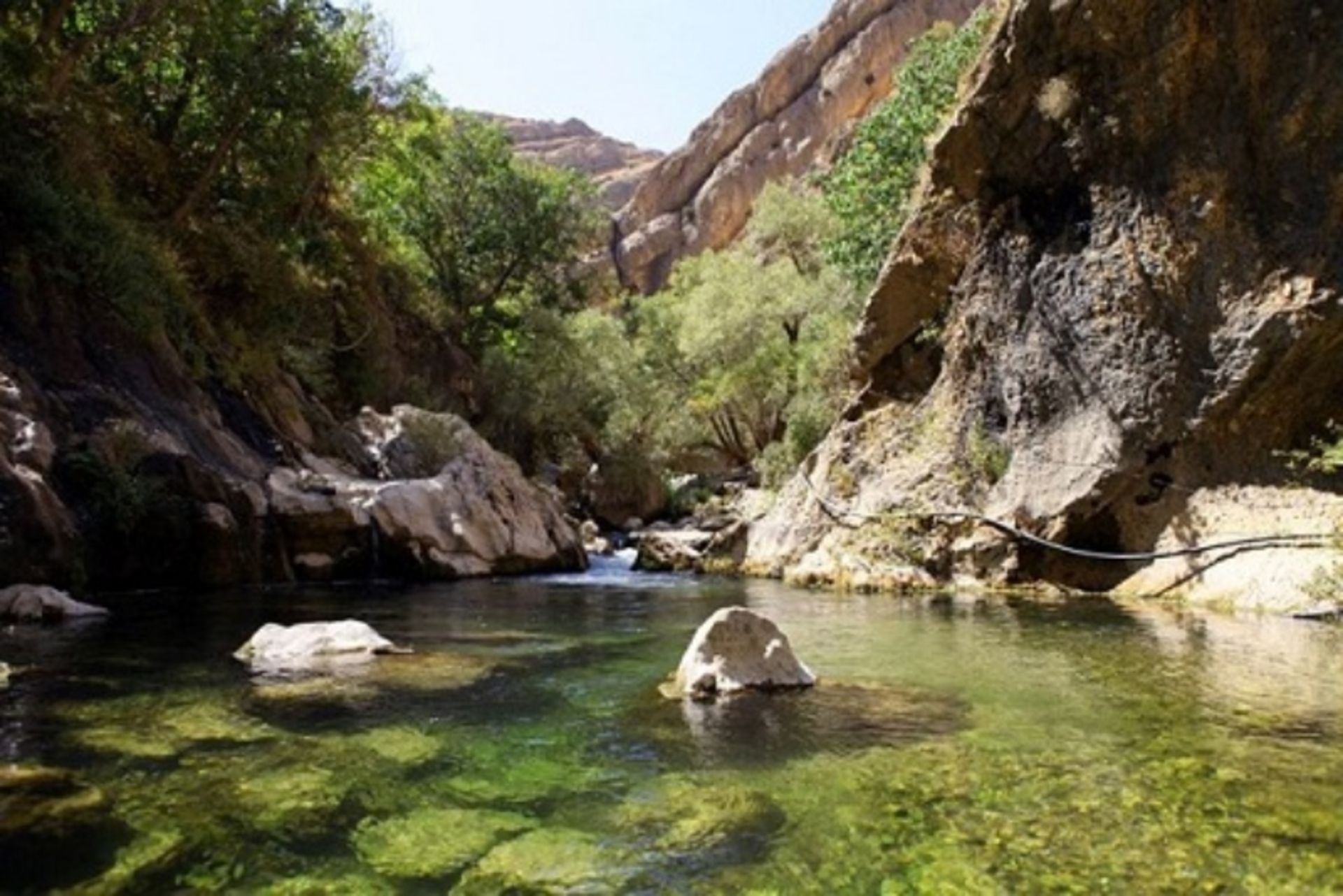 رودخانه و طبیعت تنگ تیزاب 