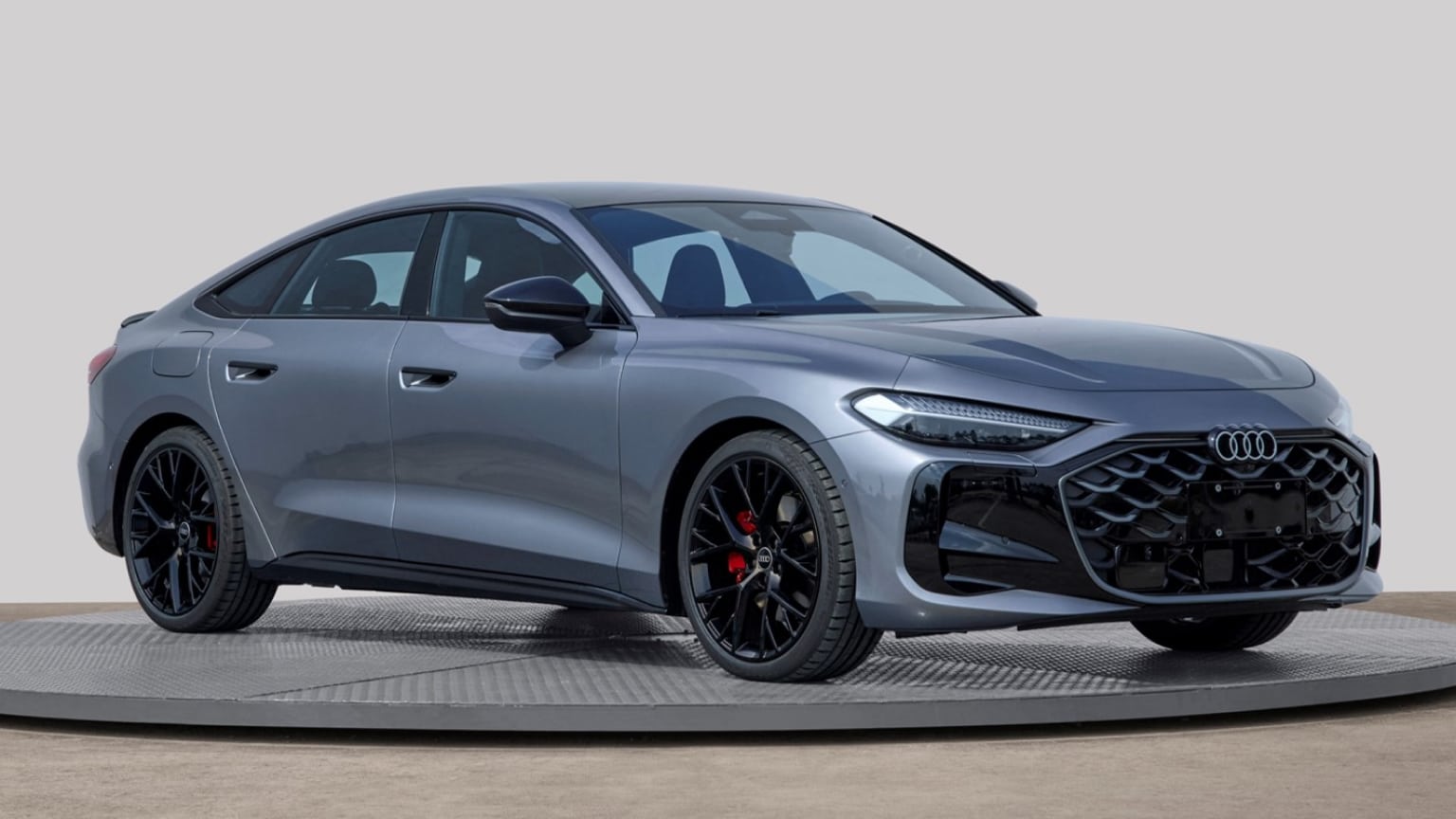 SAIC-made Audi A5L revealed core specs in China