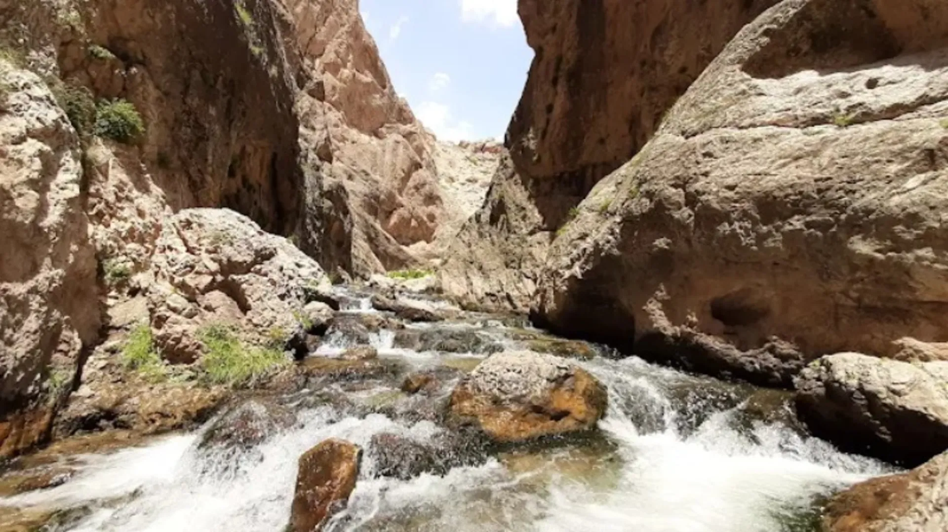 رودخانه تنگه واشی فیروزکوه