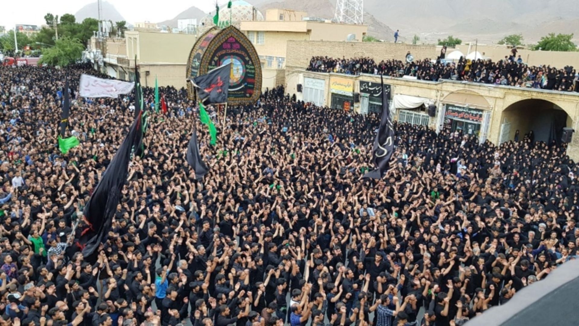 مراسم نخل برداری در یزد